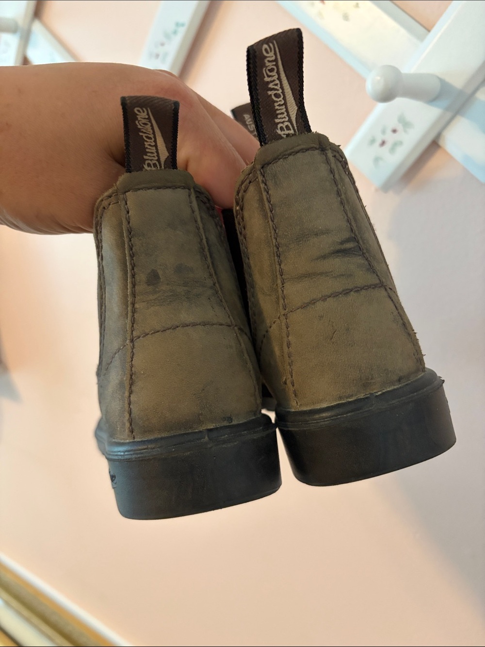 Blundstone Chelsea Boots Size 9 toddler - Picture 6 of 6